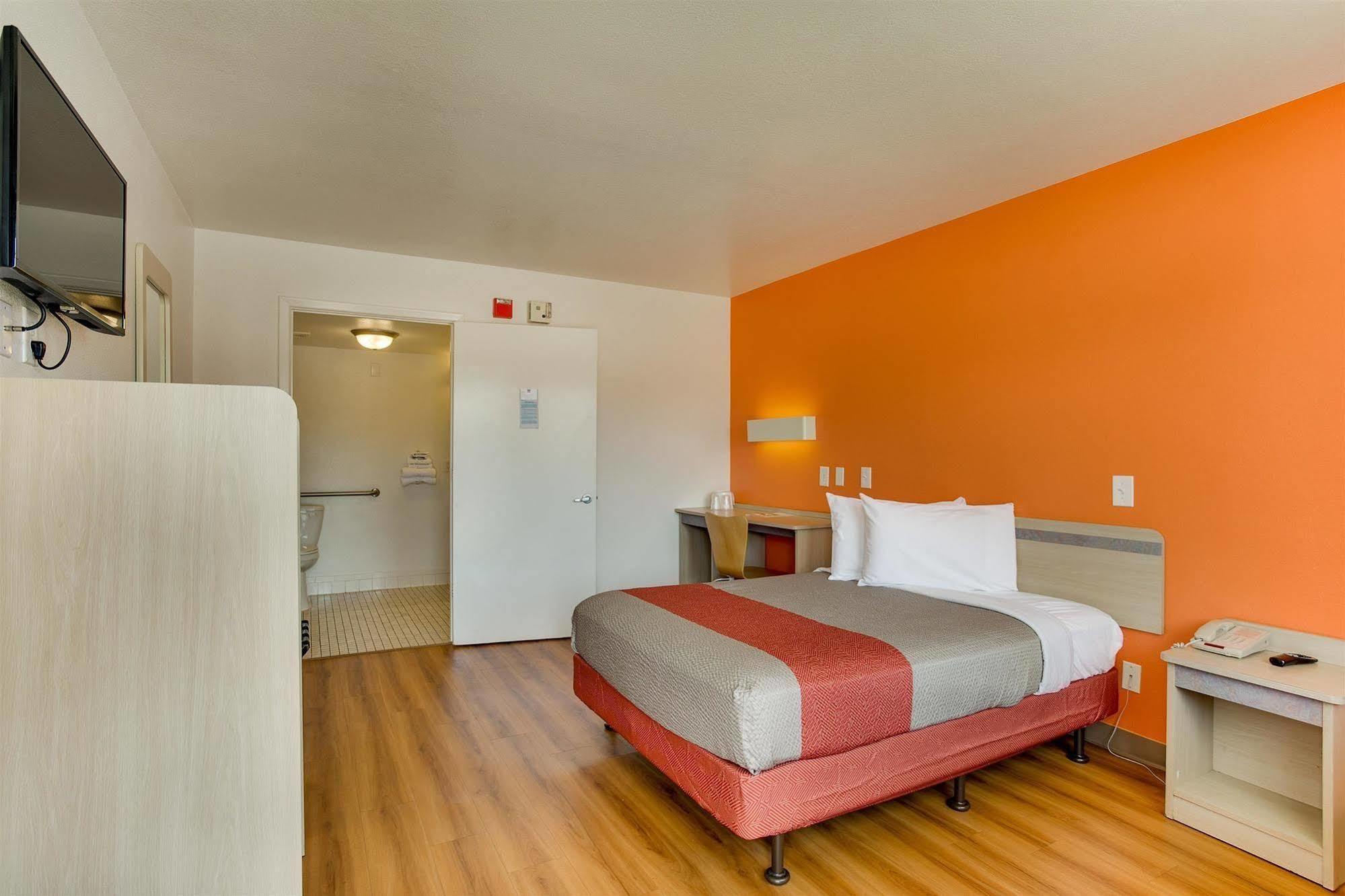 Motel 6-Albuquerque, Nm - Carlisle Екстериор снимка