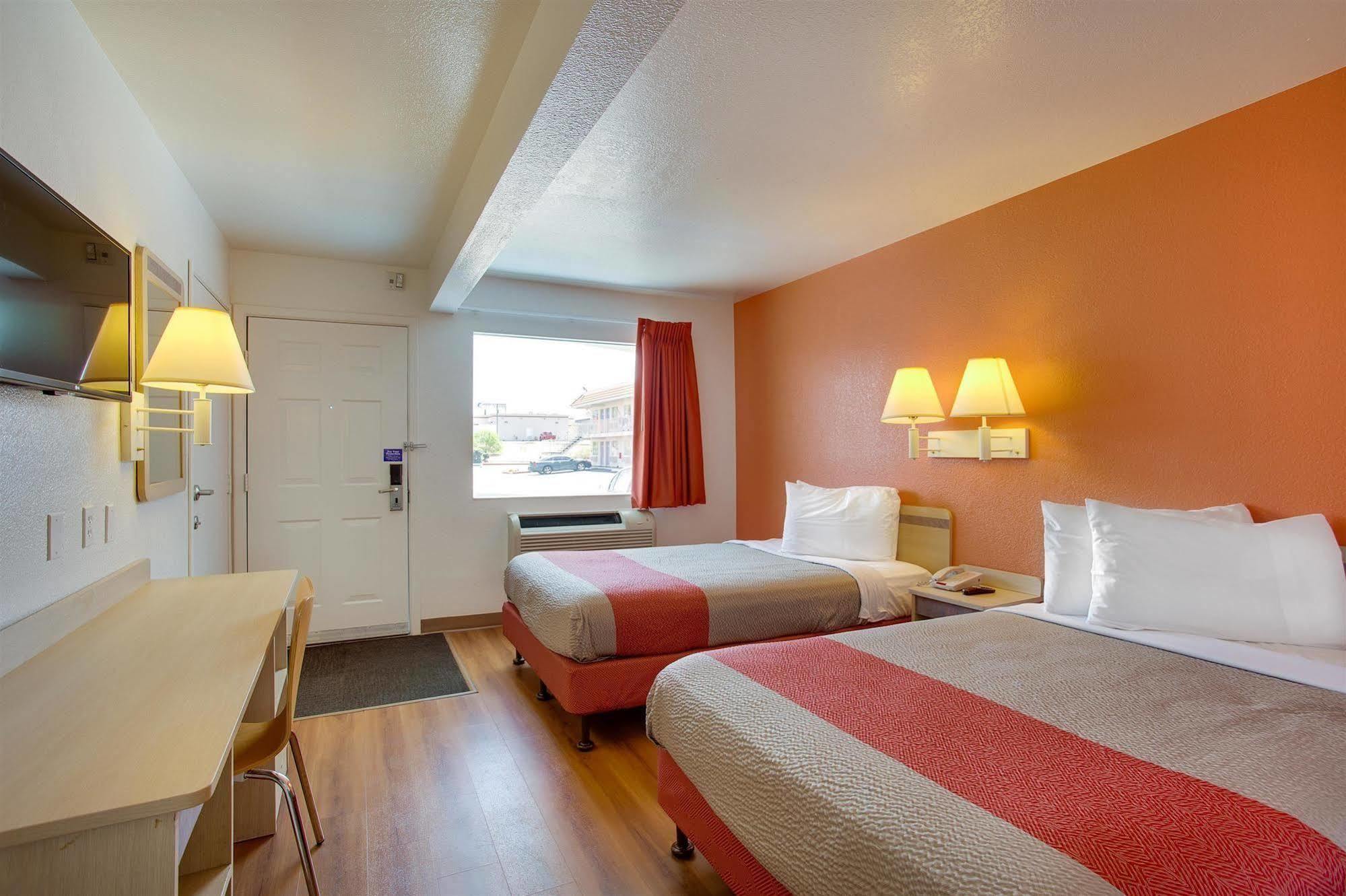 Motel 6-Albuquerque, Nm - Carlisle Екстериор снимка
